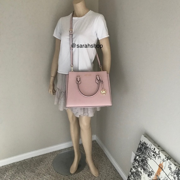 🌼Michael Kors Purse - Picture 6 of 12